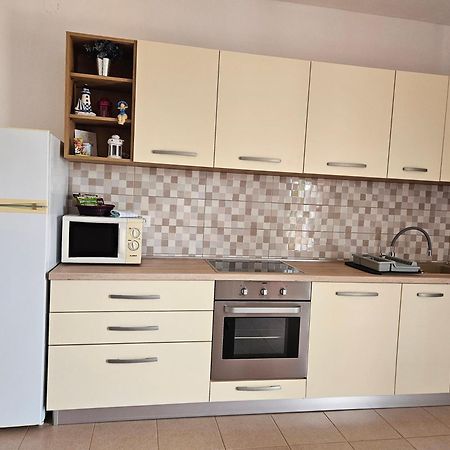 Linardići Apartments Rusin מראה חיצוני תמונה