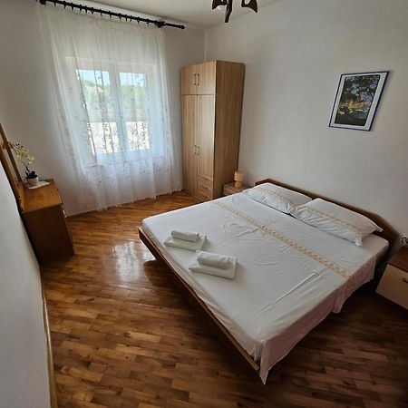 Linardići Apartments Rusin מראה חיצוני תמונה