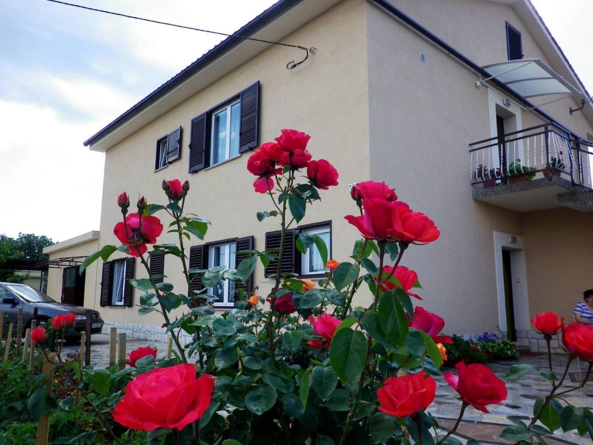 Linardići Apartments Rusin מראה חיצוני תמונה
