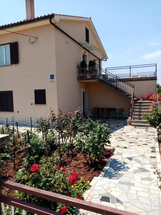 Linardići Apartments Rusin מראה חיצוני תמונה