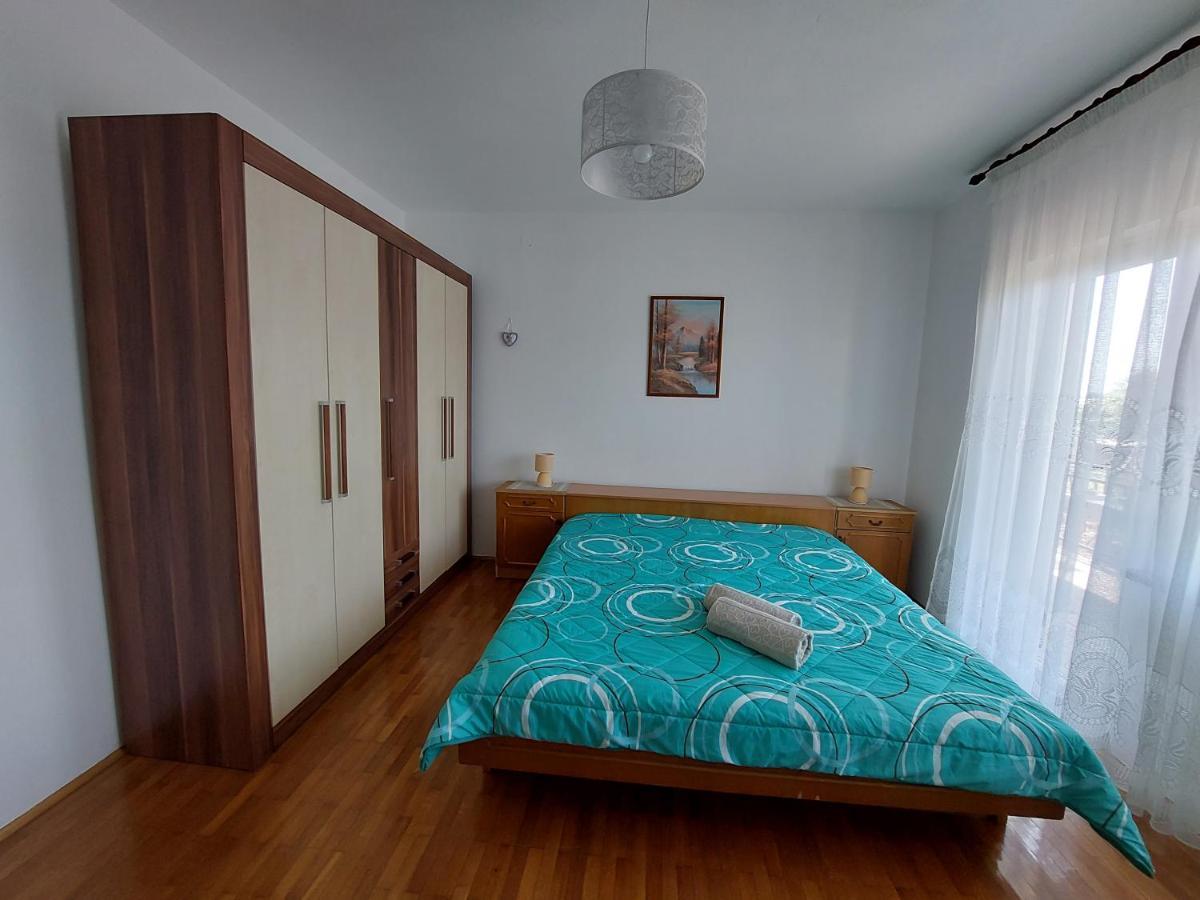 Linardići Apartments Rusin מראה חיצוני תמונה